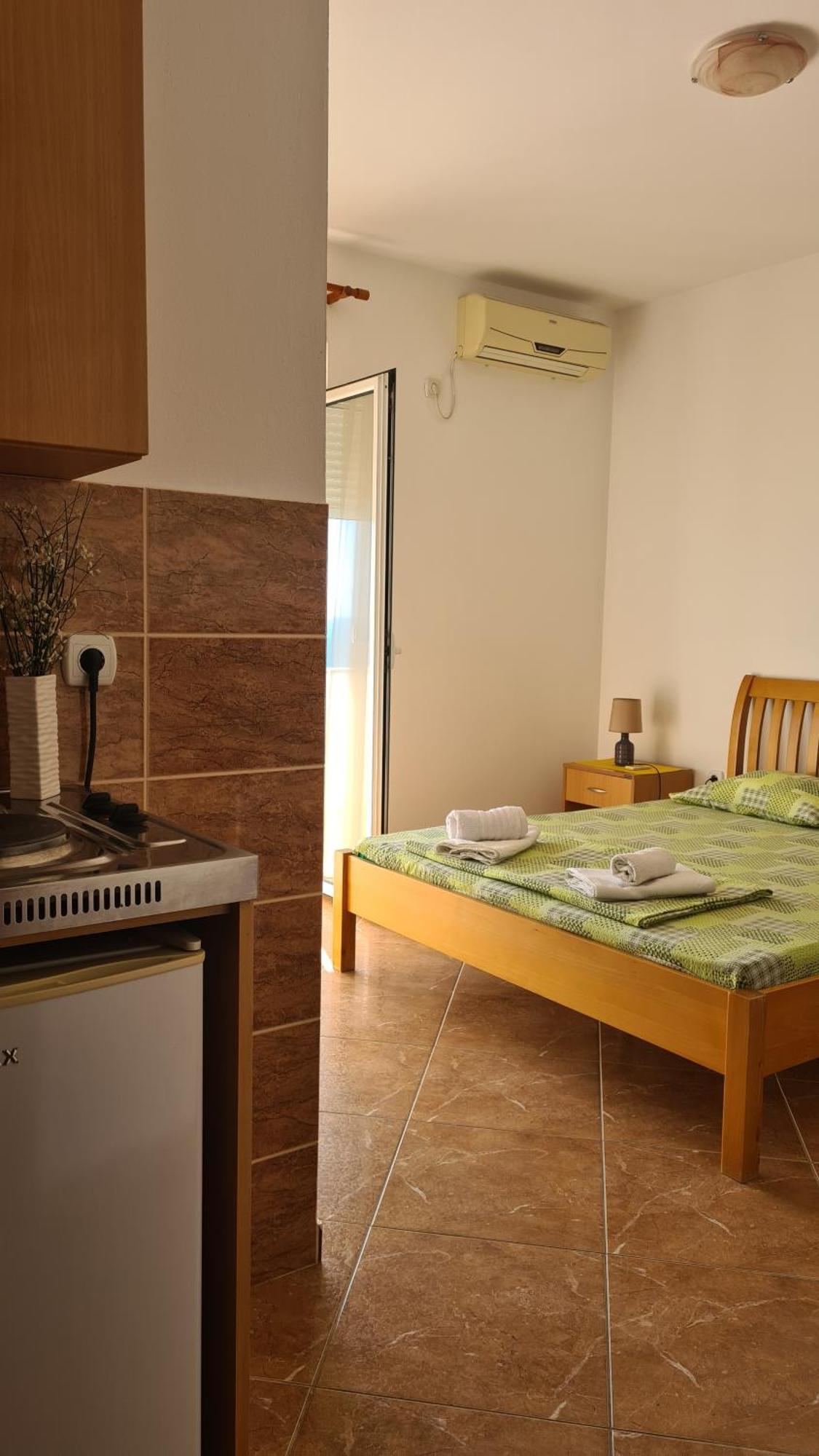 Apartments Mare Ulcinj Ngoại thất bức ảnh