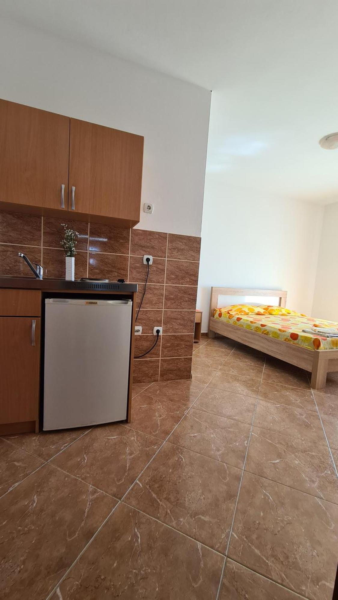 Apartments Mare Ulcinj Ngoại thất bức ảnh