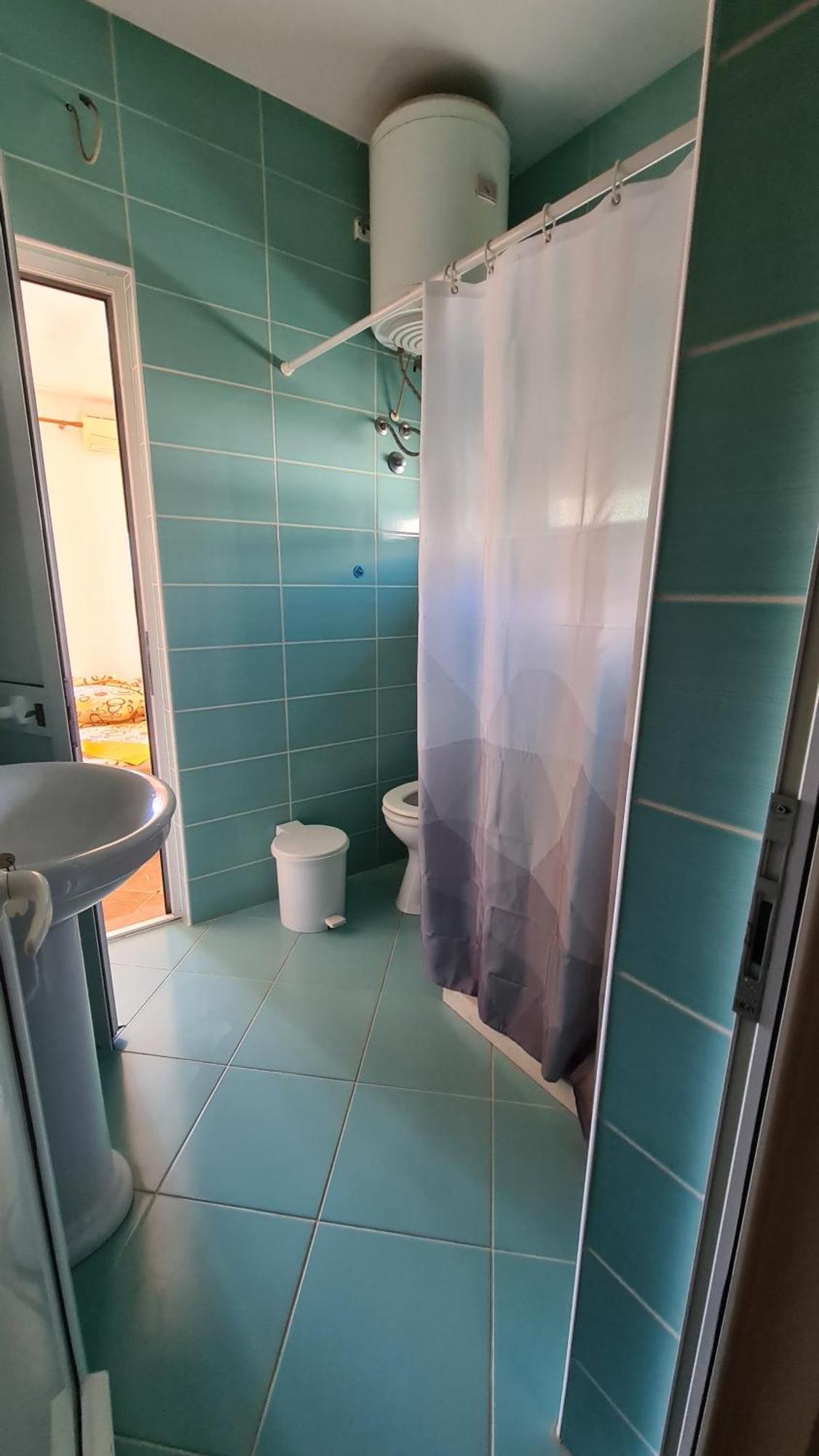 Apartments Mare Ulcinj Ngoại thất bức ảnh